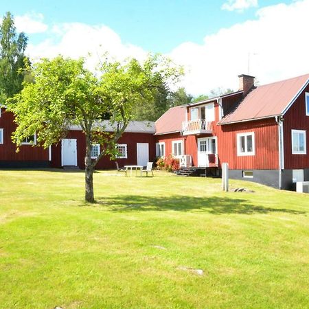 Ett Hus Med 3 Sovrum Med Supersnabba Internet Fiberanslutningen 1000Mb-100Mb I Hoeg, 7 Minuter Fran Хюдиксвал Екстериор снимка