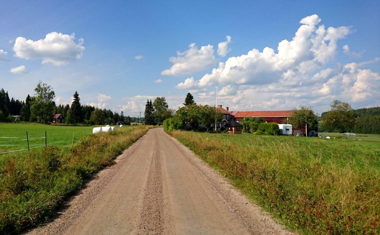 Ett Hus Med 3 Sovrum Med Supersnabba Internet Fiberanslutningen 1000Mb-100Mb I Hoeg, 7 Minuter Fran Хюдиксвал Екстериор снимка