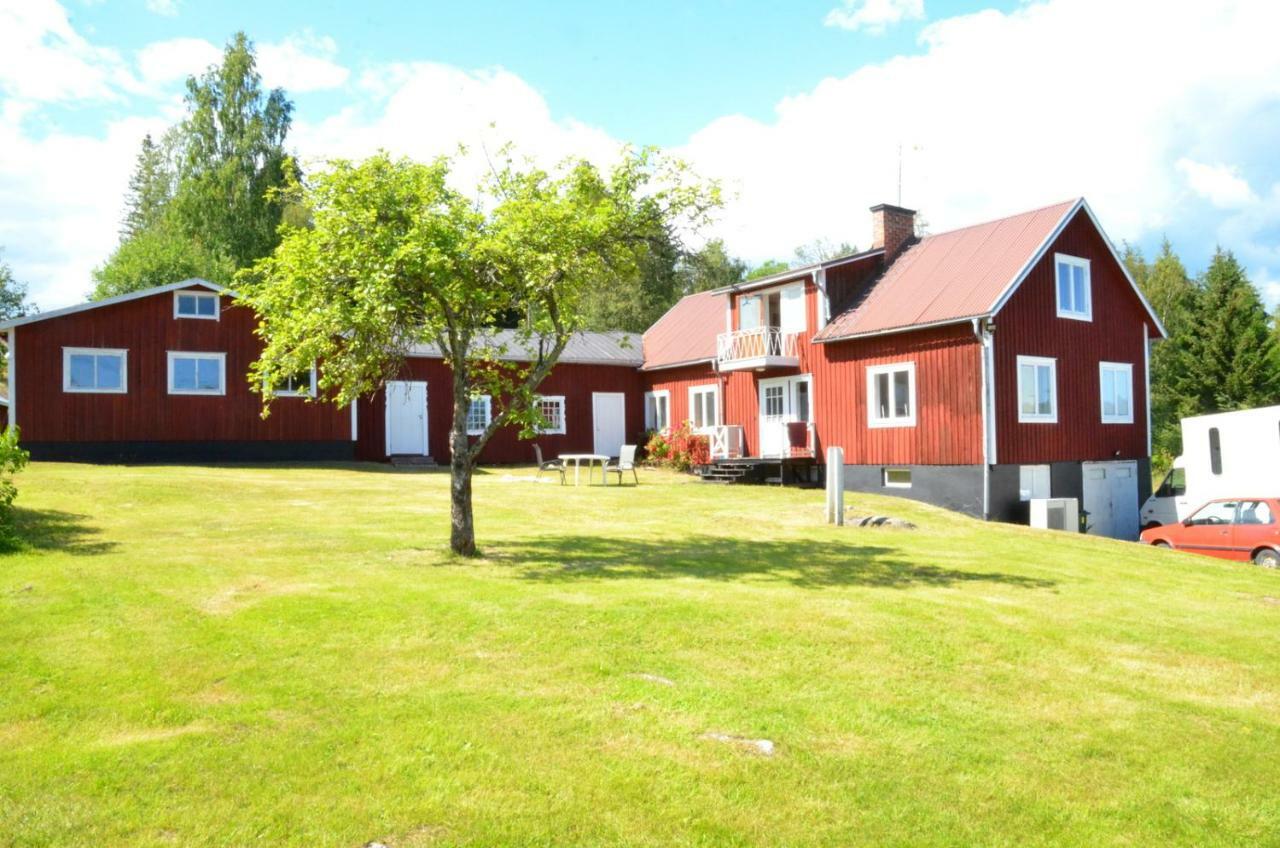 Ett Hus Med 3 Sovrum Med Supersnabba Internet Fiberanslutningen 1000Mb-100Mb I Hoeg, 7 Minuter Fran Хюдиксвал Екстериор снимка