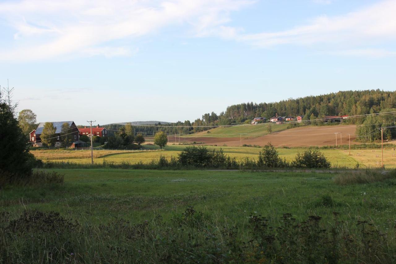 Ett Hus Med 3 Sovrum Med Supersnabba Internet Fiberanslutningen 1000Mb-100Mb I Hoeg, 7 Minuter Fran Хюдиксвал Екстериор снимка